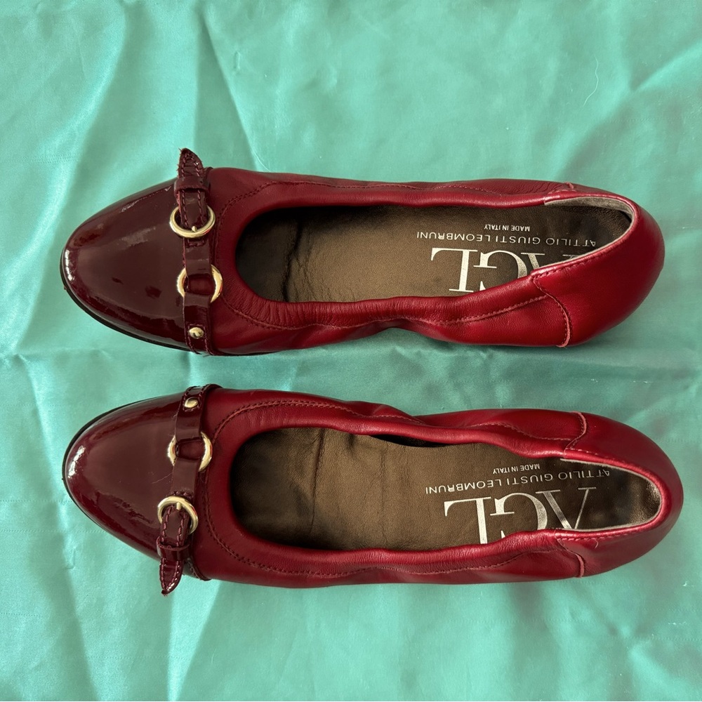 AGL red/burgundy flats. Size 38. In great shape